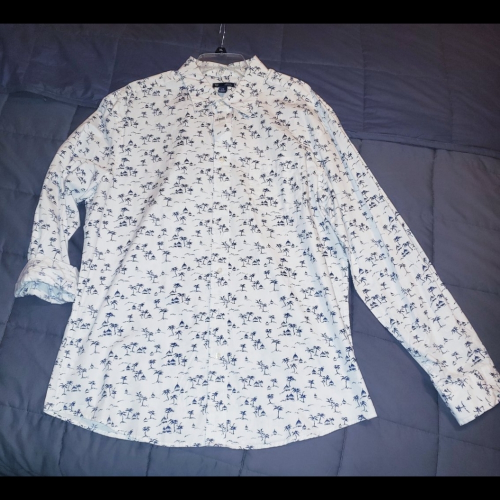 Gap Long Sleeve Dress Shirt: NWT